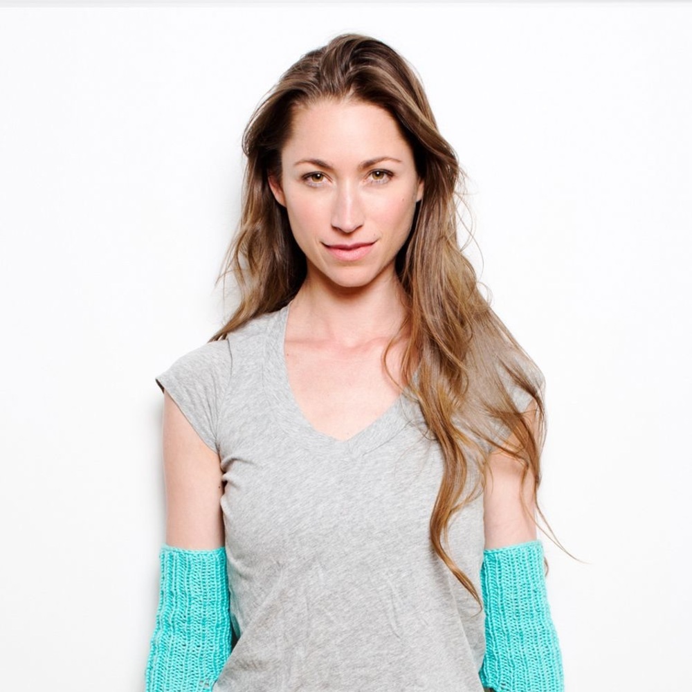 Tree Hugger Warmers Knitting Kit - Picture 3 of 4